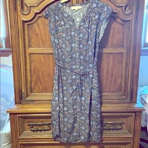 Loft floral dress size small